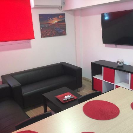 Loutraki Hostel المظهر الخارجي الصورة