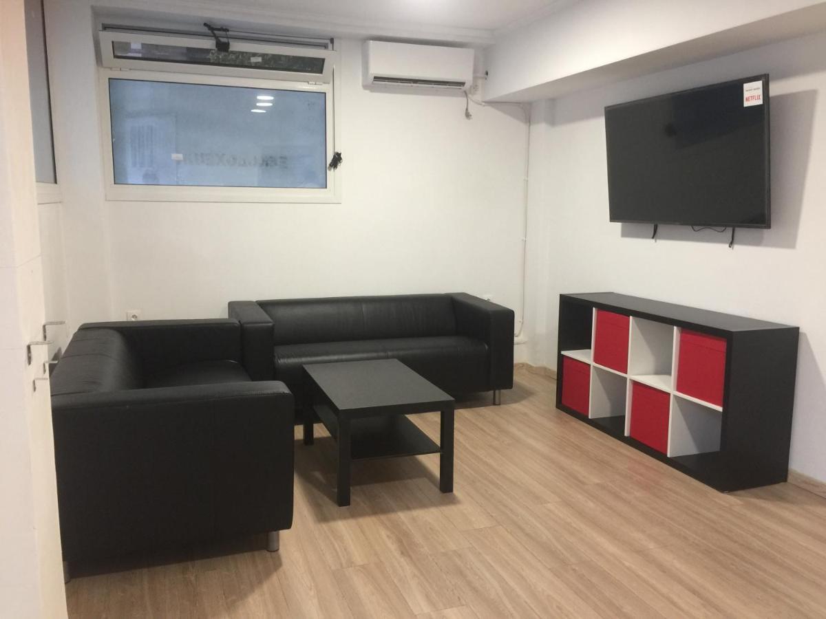 Loutraki Hostel المظهر الخارجي الصورة